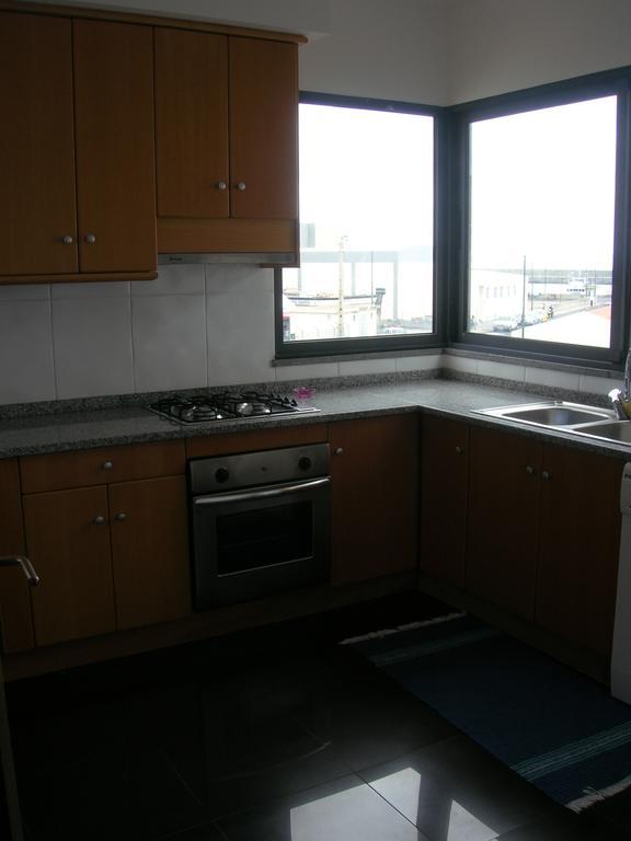 קניסל Apartamentos Amarelo חדר תמונה